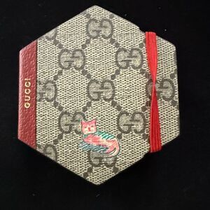 Brand new Gucci note pad with box